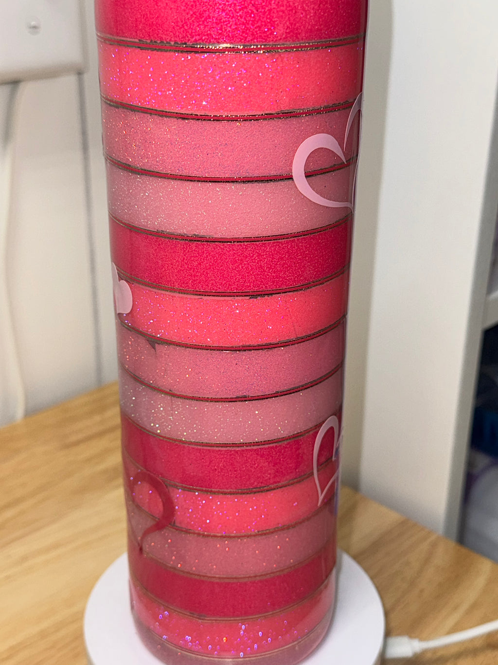 Valentine's Day Glitter Heart Tumbler – 30 oz