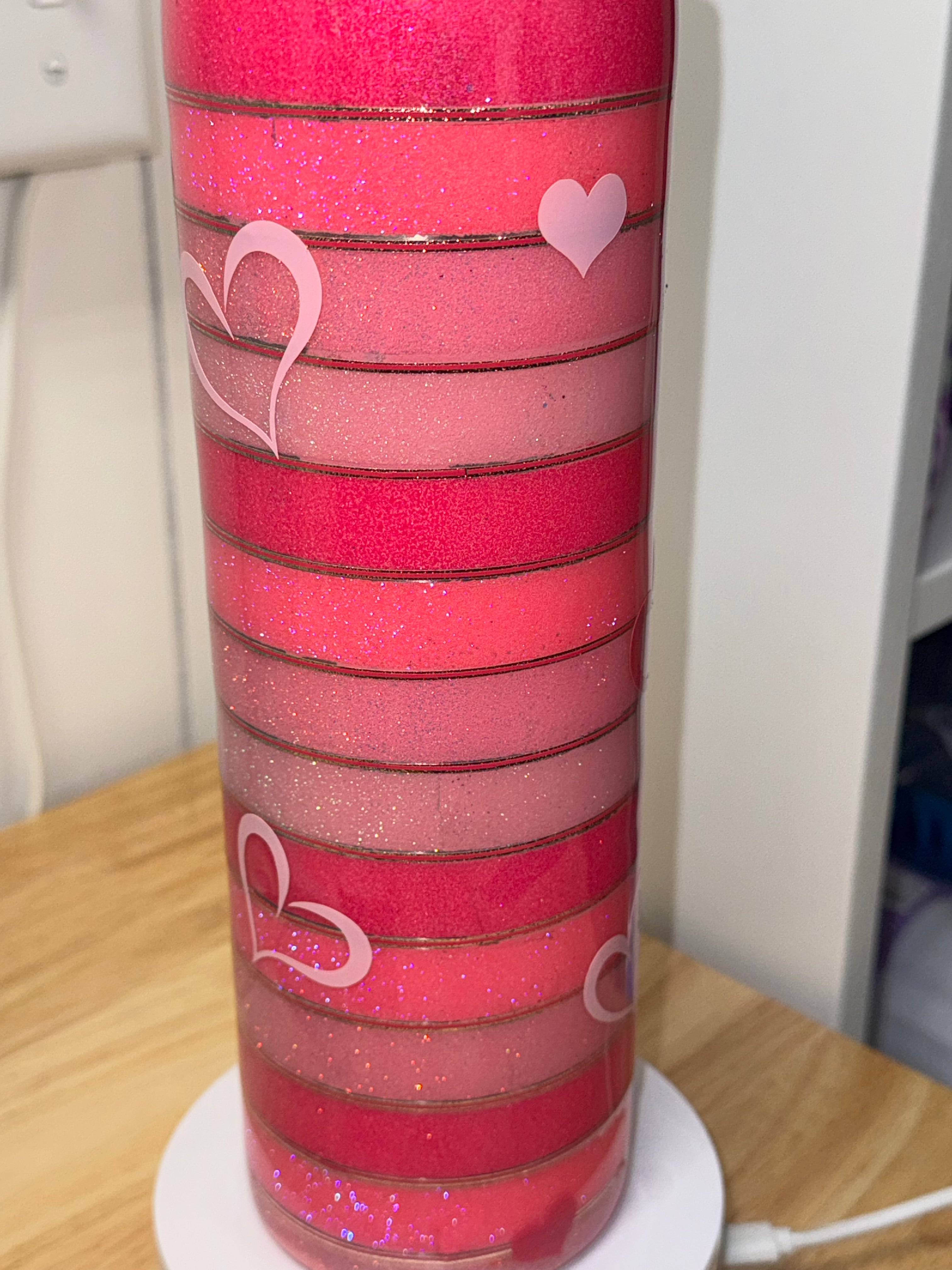 Valentine's Day Glitter Heart Tumbler – 30 oz