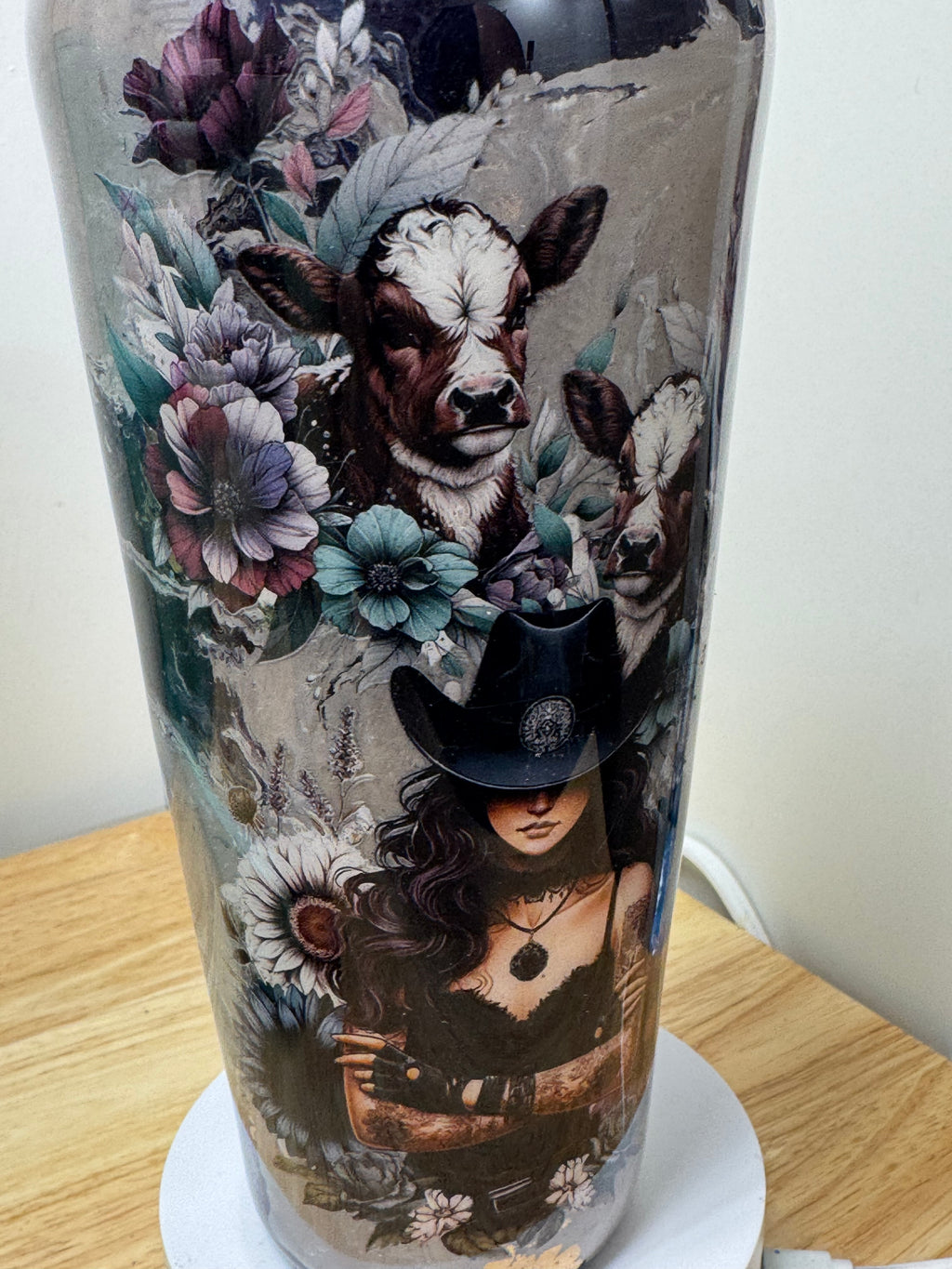 Boho Cowgirl Resin Tumbler – 32 oz