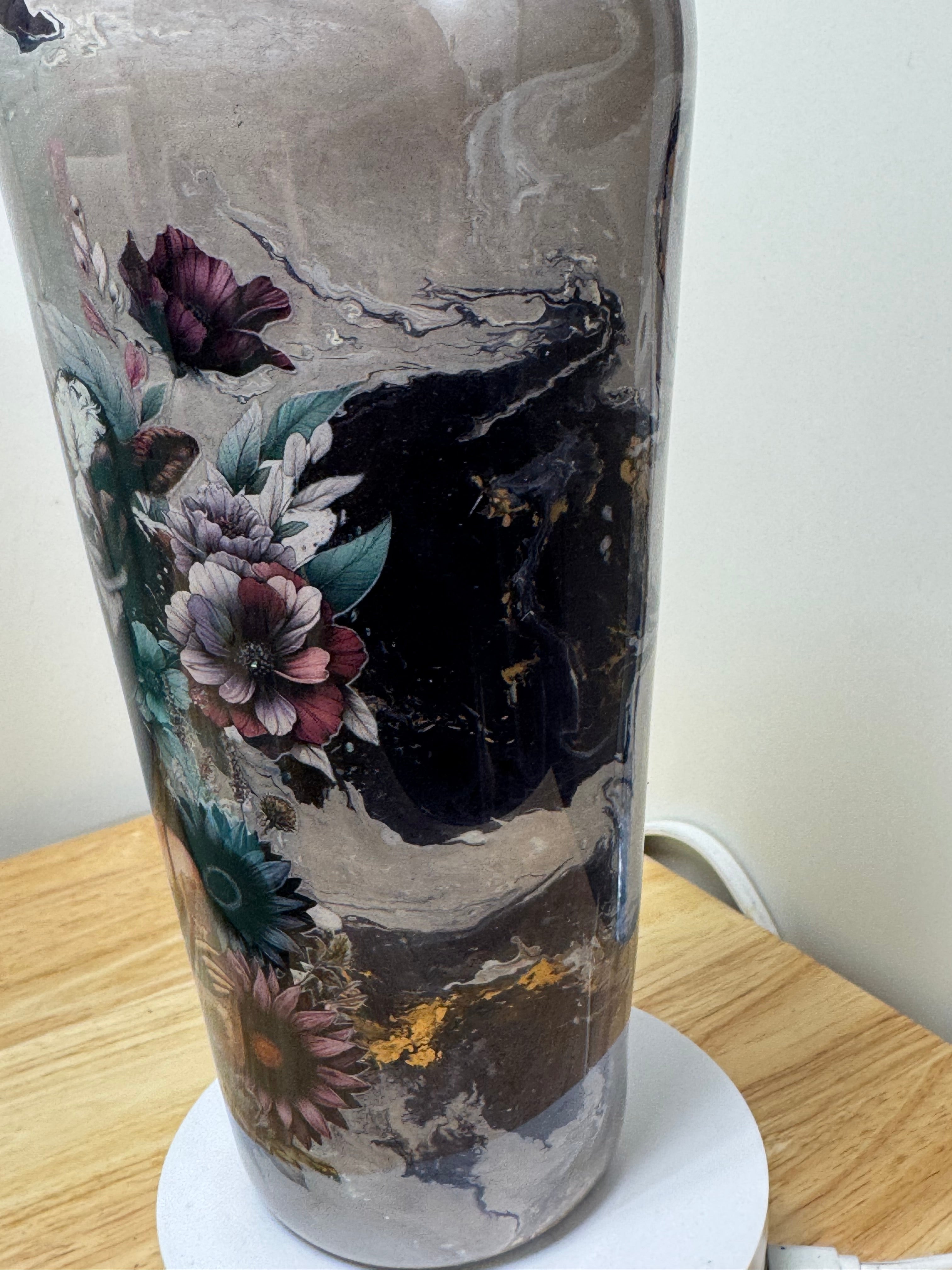 Boho Cowgirl Resin Tumbler – 32 oz