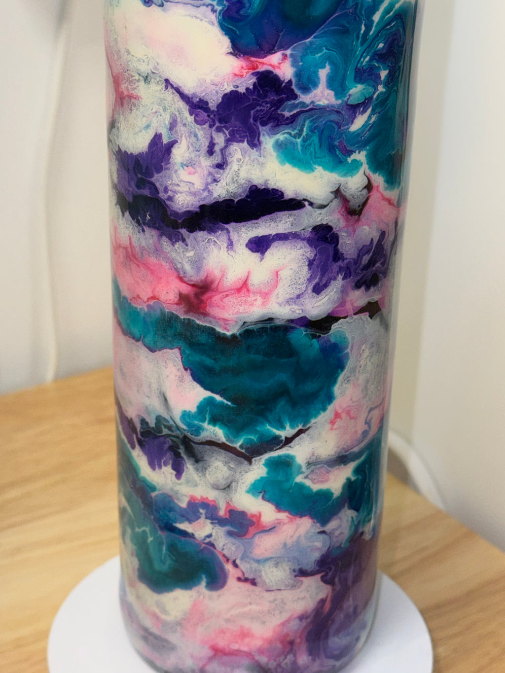 Hand-Painted Marble Tumbler – 30 oz