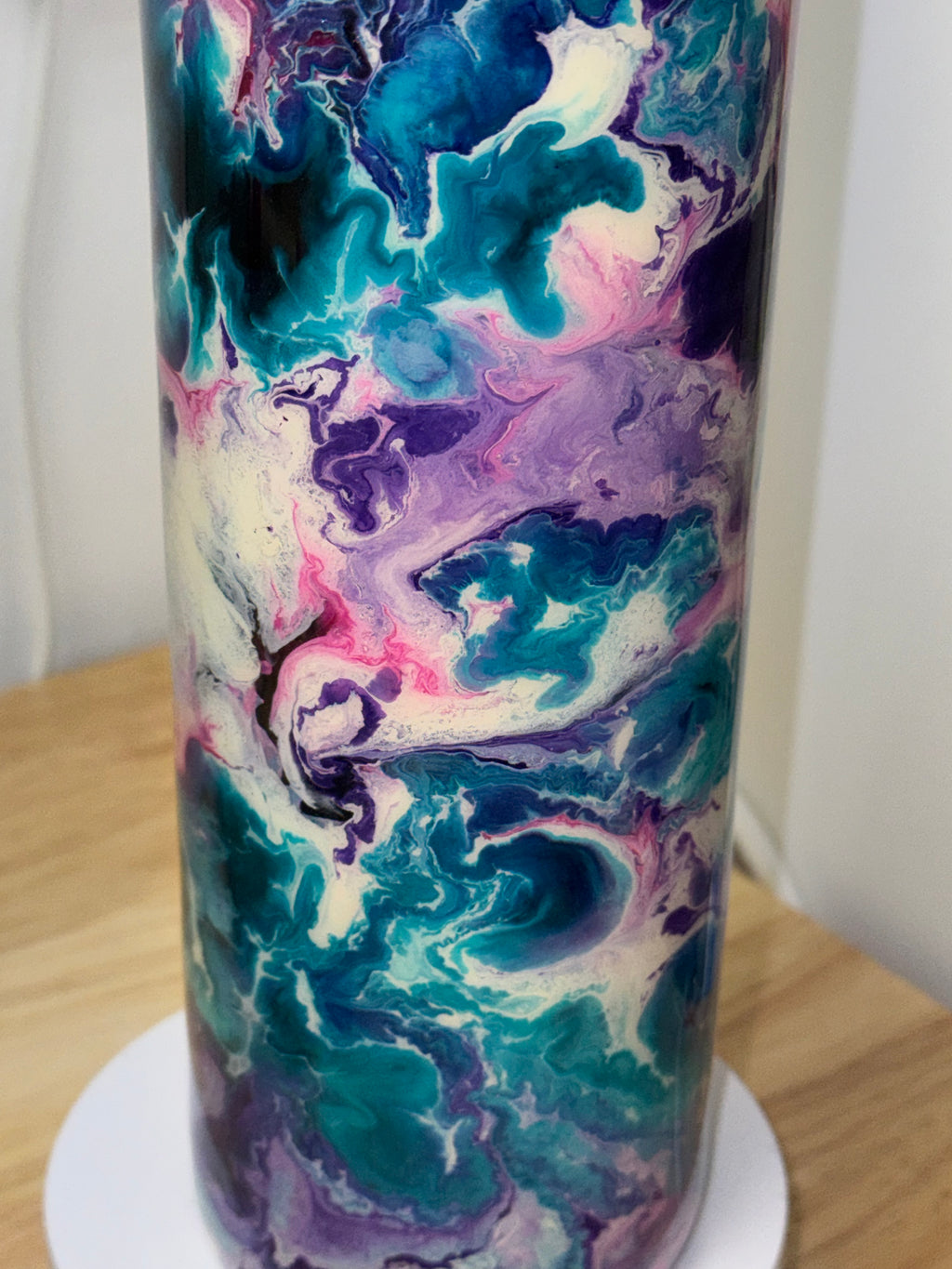 Hand-Painted Marble Tumbler – 30 oz