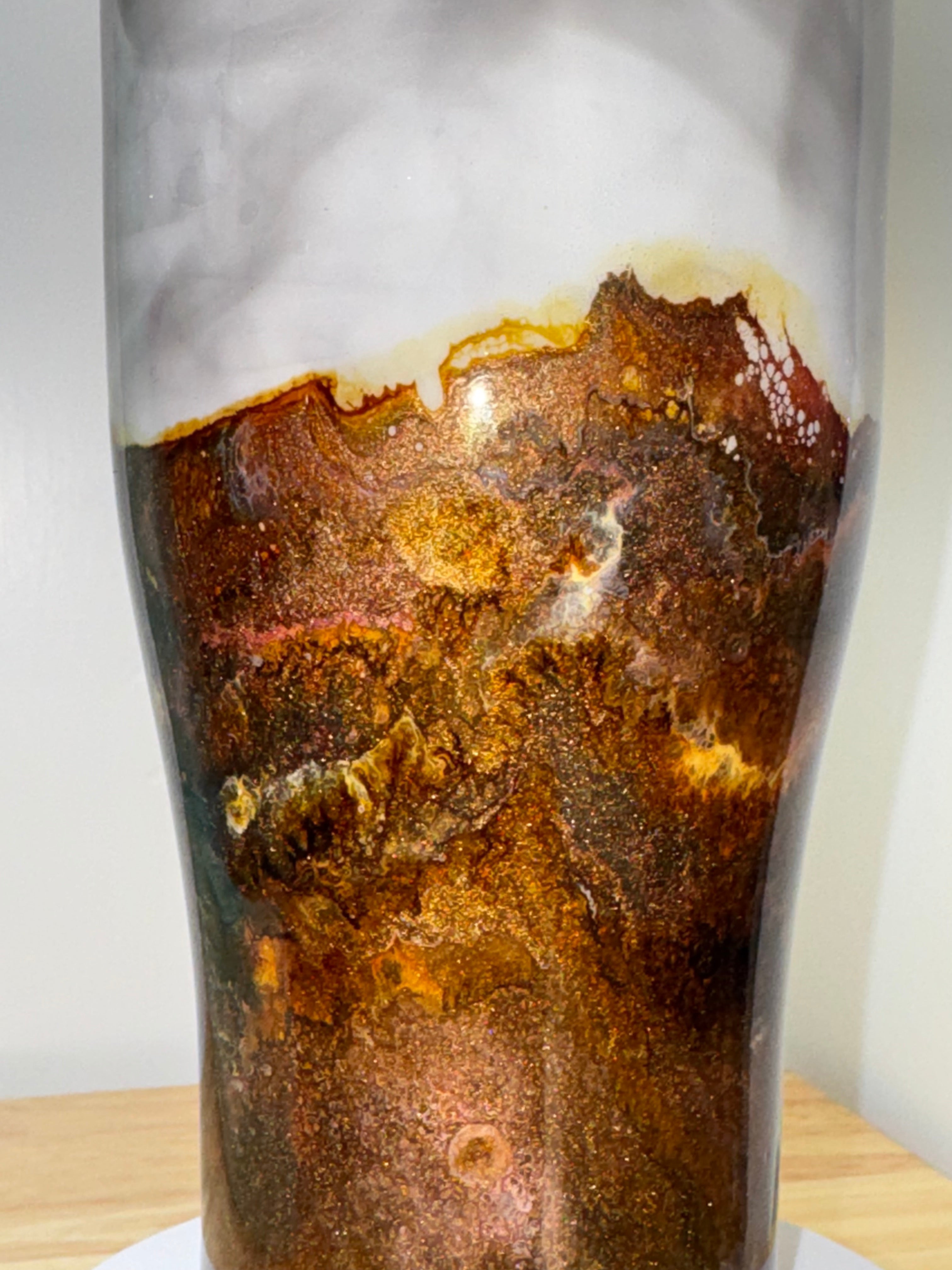 Resin Art 20oz Tumbler – Mountain Sunset