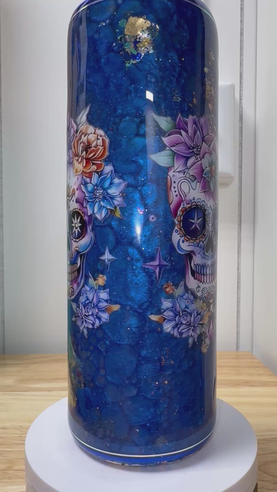 Sugar Skull Dragon Skin 20 oz Tumbler